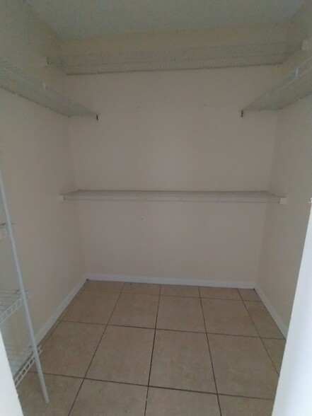 Walk-in Closet 2 - 2250 Macedo Rd NE