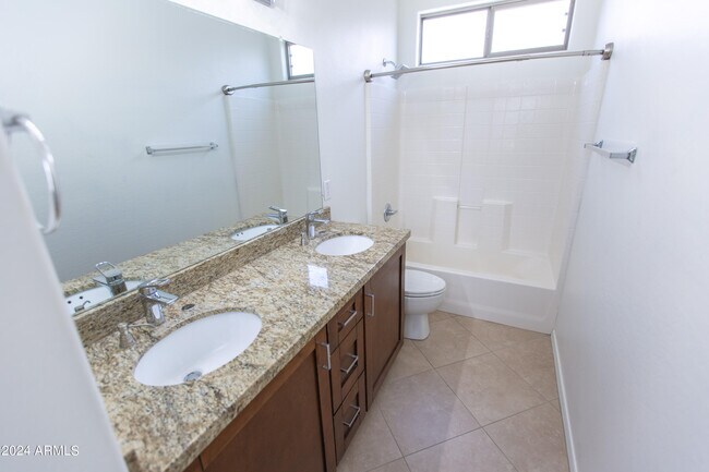 Building Photo - 21382 E Lords Ct