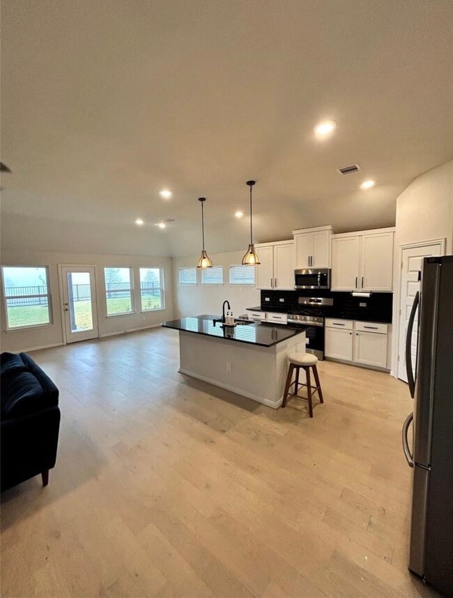 Building Photo - 12218 English Mist Dr