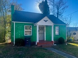 Building Photo - 728 Harrison Ave NW