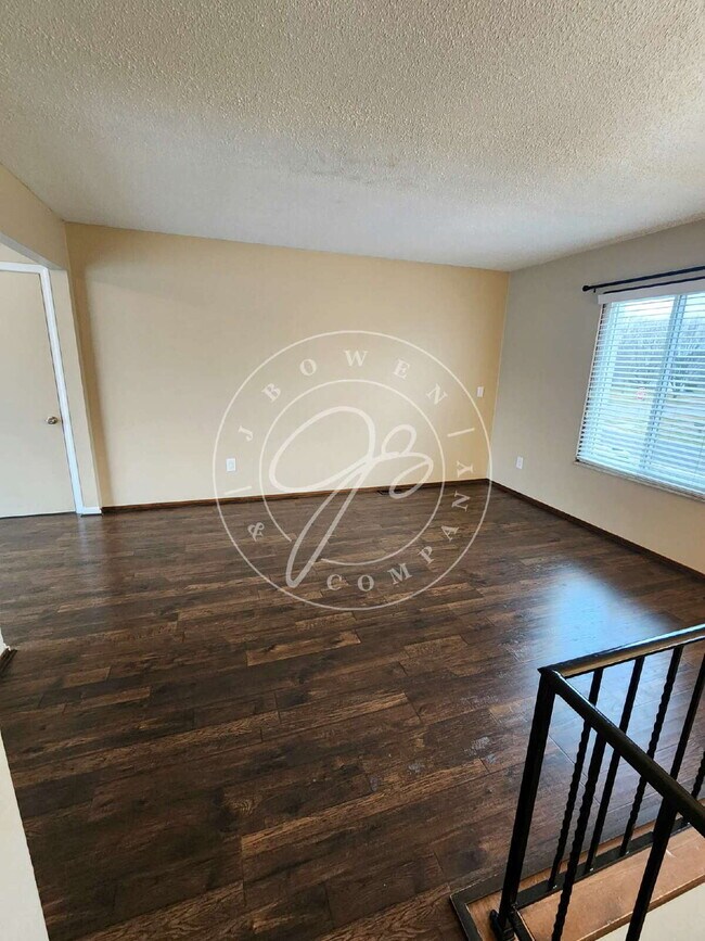 Building Photo - 9450 Millcroft Rd