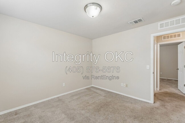 Building Photo - 2800 NW 184th St