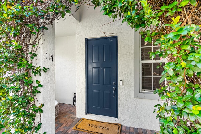 Building Photo - 114 Evergrene Pkwy