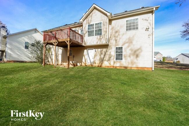Building Photo - 420 Ashley Trail