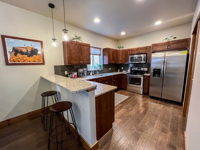 Building Photo - Charming Downtown Retreat: A Unique Blend of Urban Living and Montana Charm in Bozeman