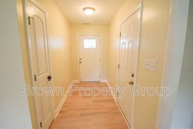 Building Photo - 276 Strike Eagle Dr