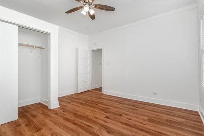 Building Photo - 5406 Worth St