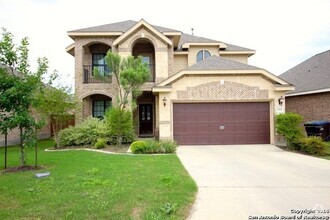 Building Photo - Beautiful 3-Bedroom 2.5 Bathroom in Stillw...