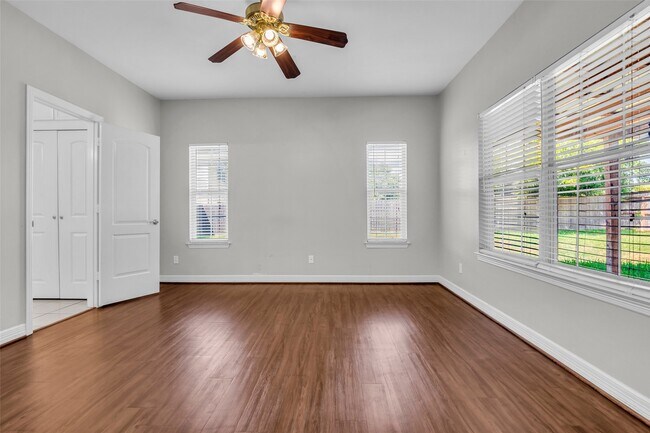 Building Photo - 13198 Lazy Ln