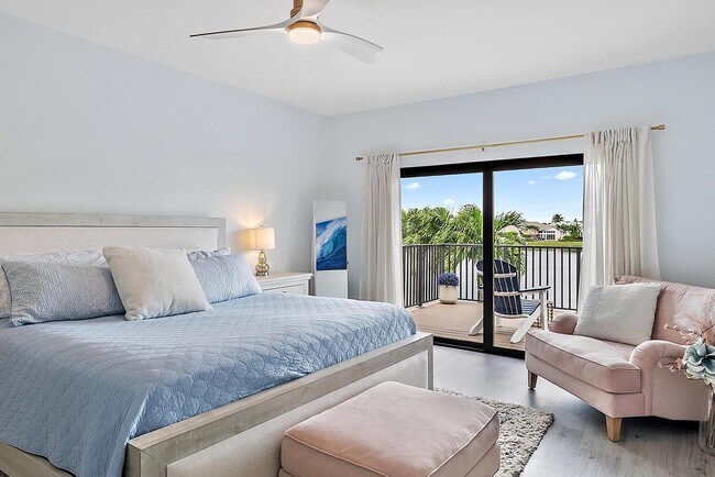 Building Photo - 129 Olympus Way