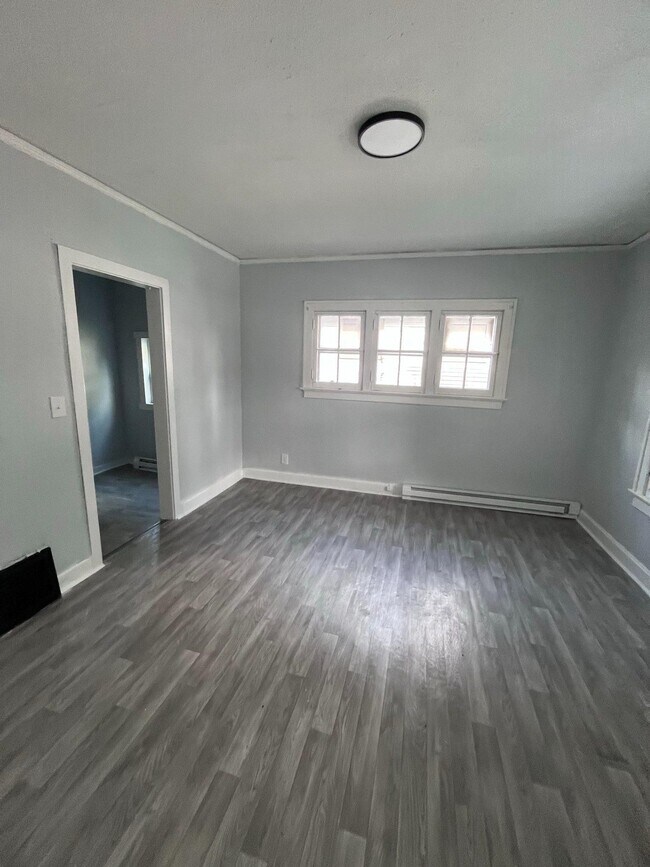 Building Photo - 640 Jefferson Ave