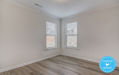 Building Photo - 3305 Ardmore St