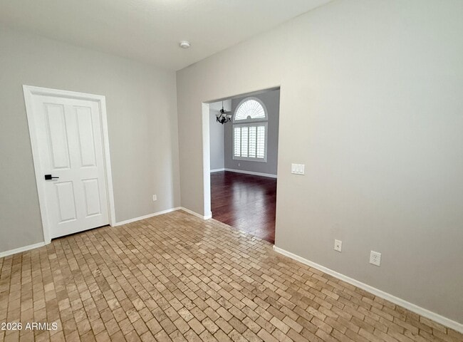 Building Photo - 11225 E Sylvan Ave