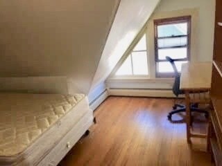 Bedroom - 127 College Ave