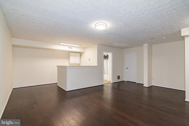 Building Photo - 3525 Upper Mill Ct