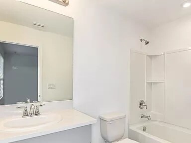 Building Photo - 6249 Fairmont Ln