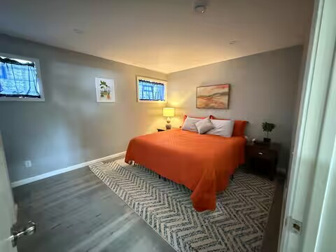 Building Photo - 438 N Park Ave