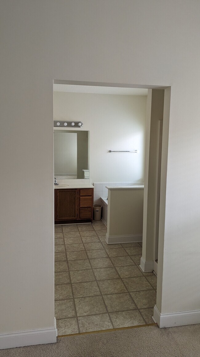 Building Photo - 1301 Liberty Pike