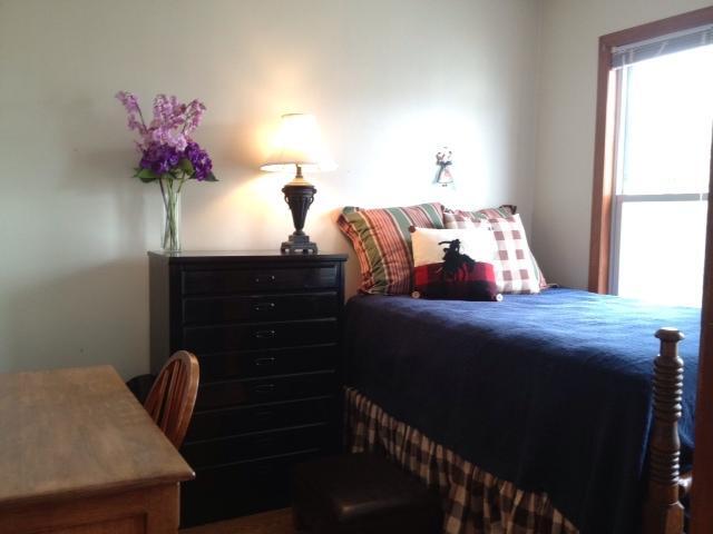 Building Photo - 10 Buckley Ave