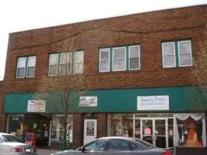 Building Photo - 271 N 15th St