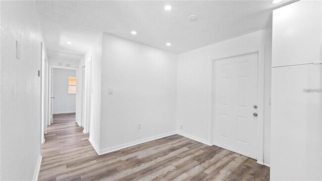 Building Photo - 4447 Ivey Ct