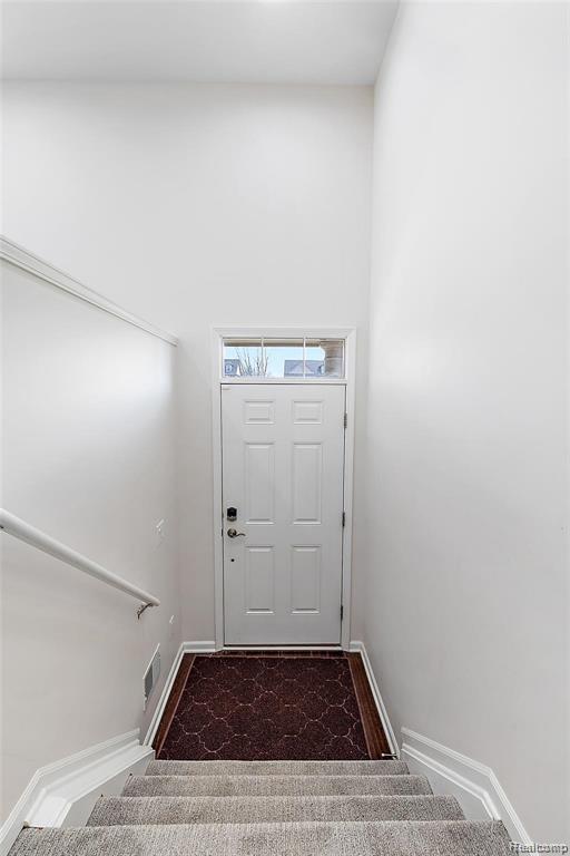 Building Photo - 2884 Glenbar Cir