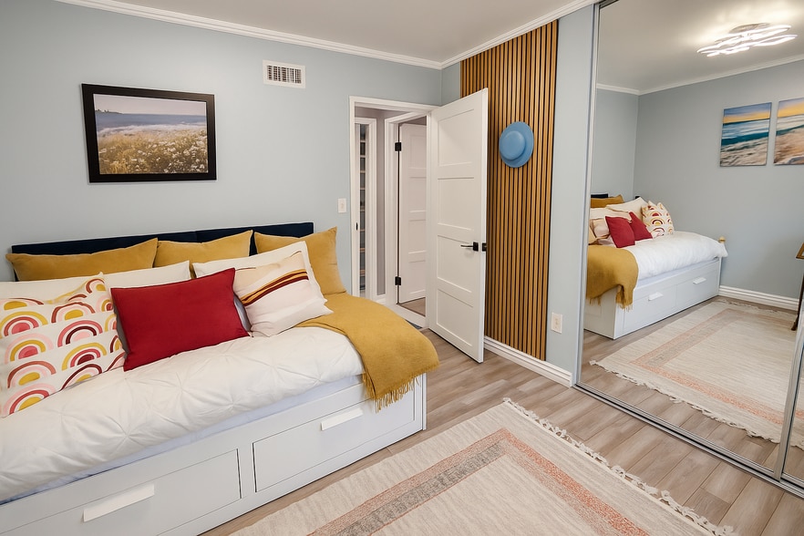 Building Photo - 6097 Charae St