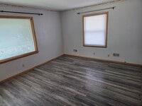 Building Photo - 2306 S 85th St