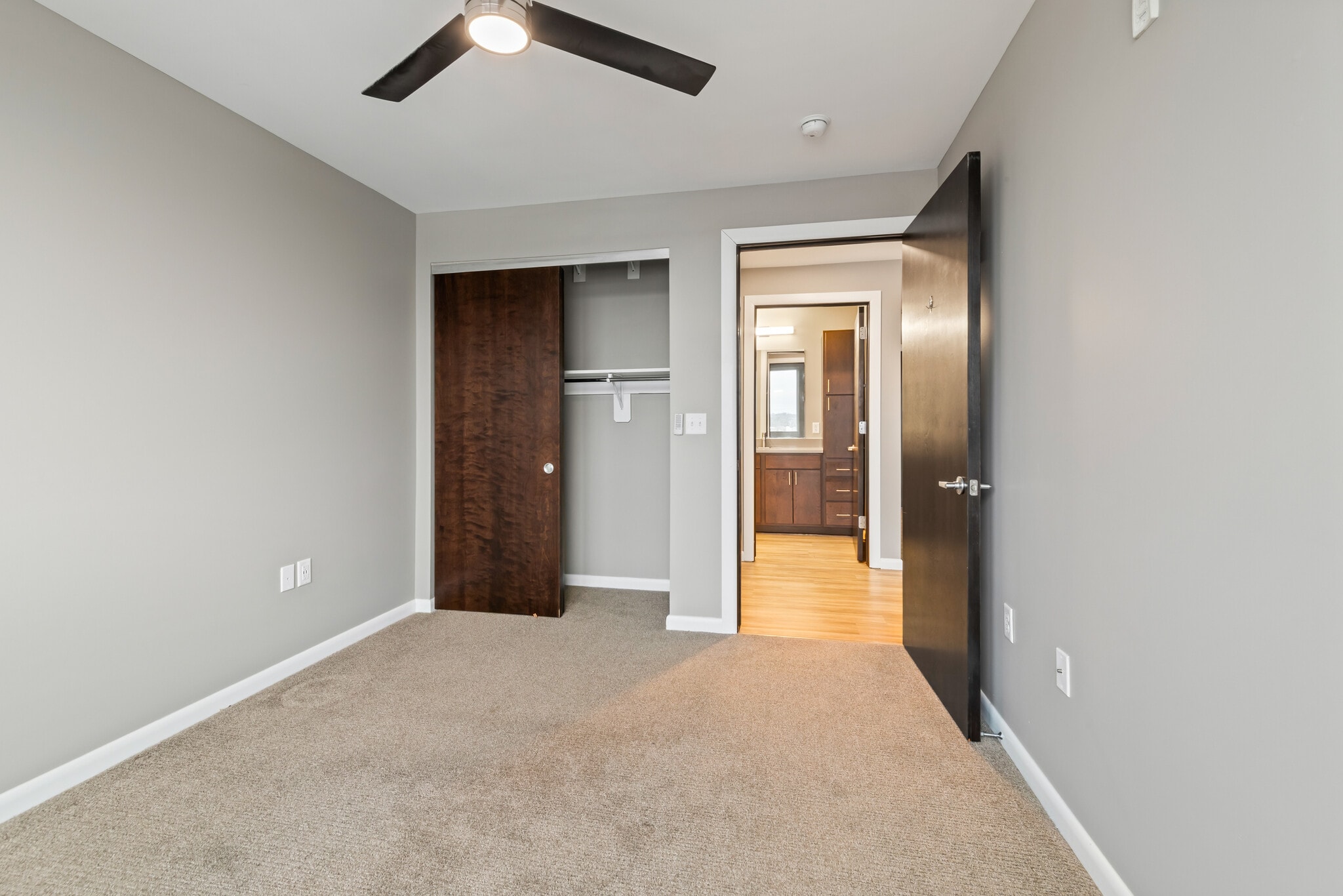 Building Photo - 8041 W Bluemound Rd