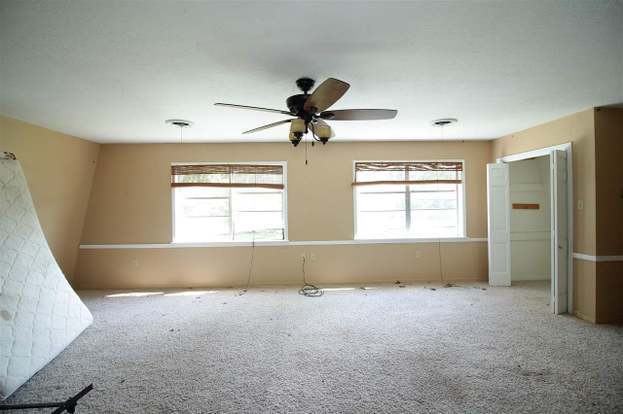 Building Photo - 106 Kirby Cir
