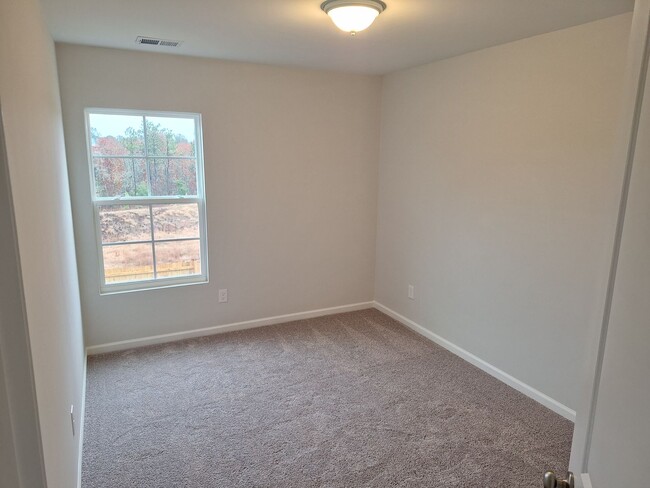 Building Photo - Fabulous New Townhouse in Columbia SC!