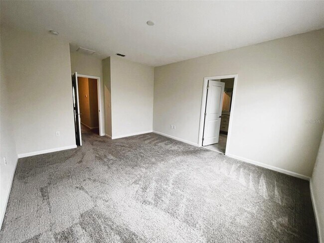 Building Photo - 236 Muscogee Ln