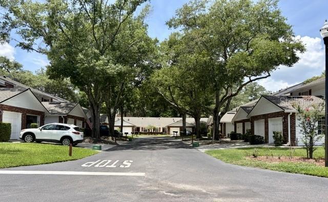 Building Photo - 5171 Lazy Oaks Dr