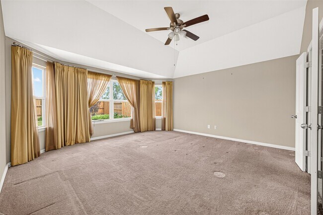 Building Photo - 20234 Fossil Valley Ln