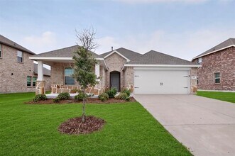 Building Photo - 212 Goldfinch Dr