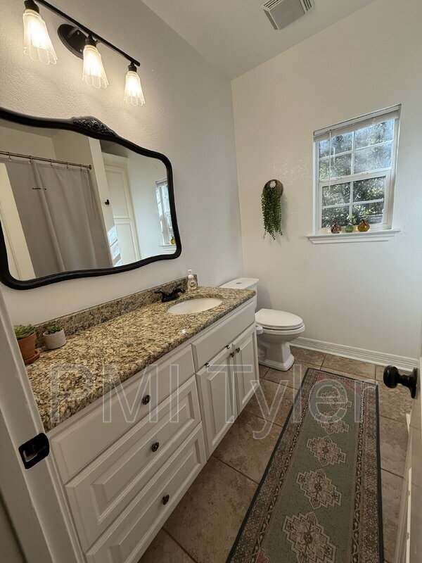 Building Photo - 15160 County Rd 1113