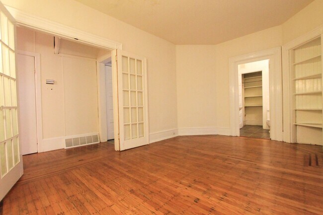 Building Photo - 6335 Greene St