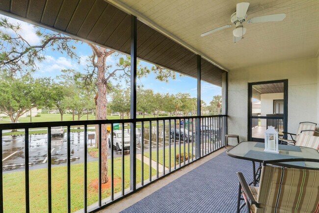 Building Photo - 6414 Chasewood Dr