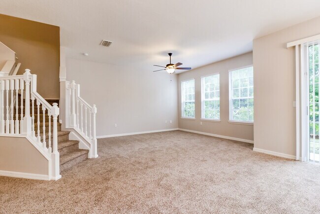 Building Photo - 27921 Pleasure Ride Loop