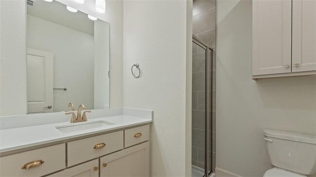 Building Photo - 4402 W Bronco Dr