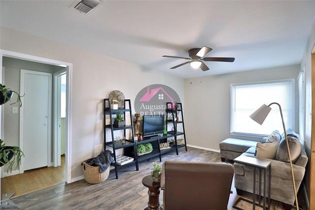 Building Photo - 1625 Burger St