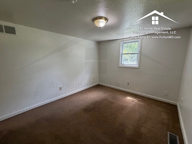 Building Photo - 1512 Monroe St