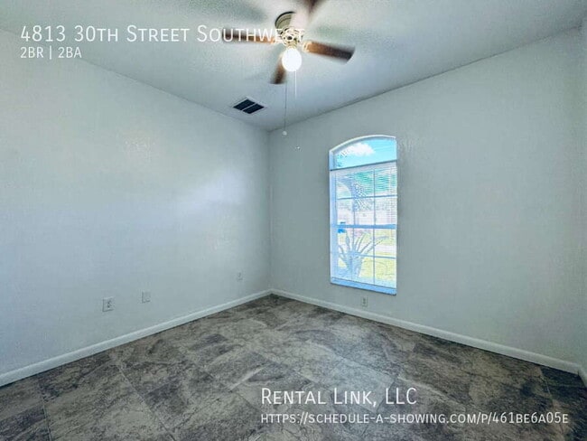 Building Photo - 4813 30th St SW