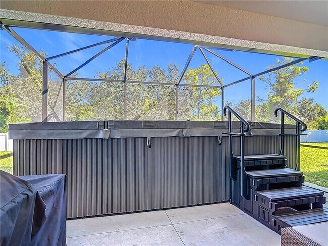 Building Photo - 26 Medalist Way