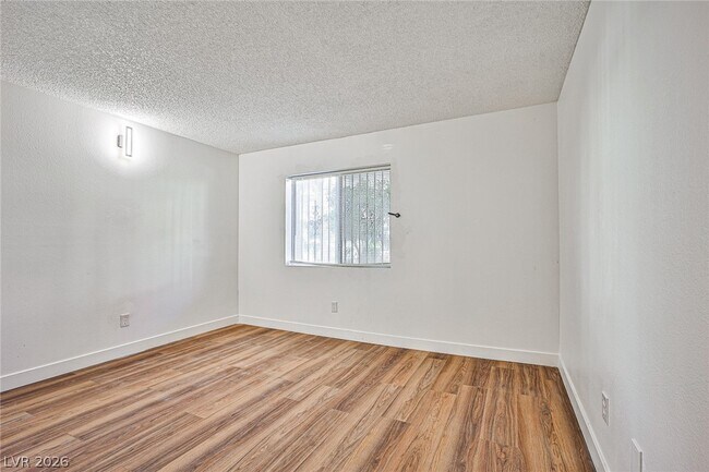 Building Photo - 3585 Arville St