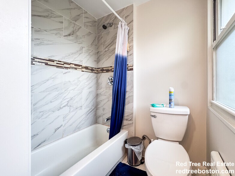 Building Photo - 119 Chestnut St