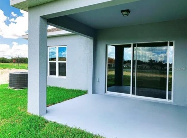 Building Photo - 611 Samuel Pl
