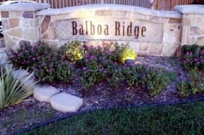 Building Photo - 5404 Balboa Arms Dr