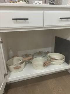 Building Photo - 1319 Park St