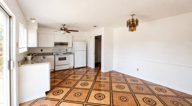 Building Photo - 11522 Corkwood Dr